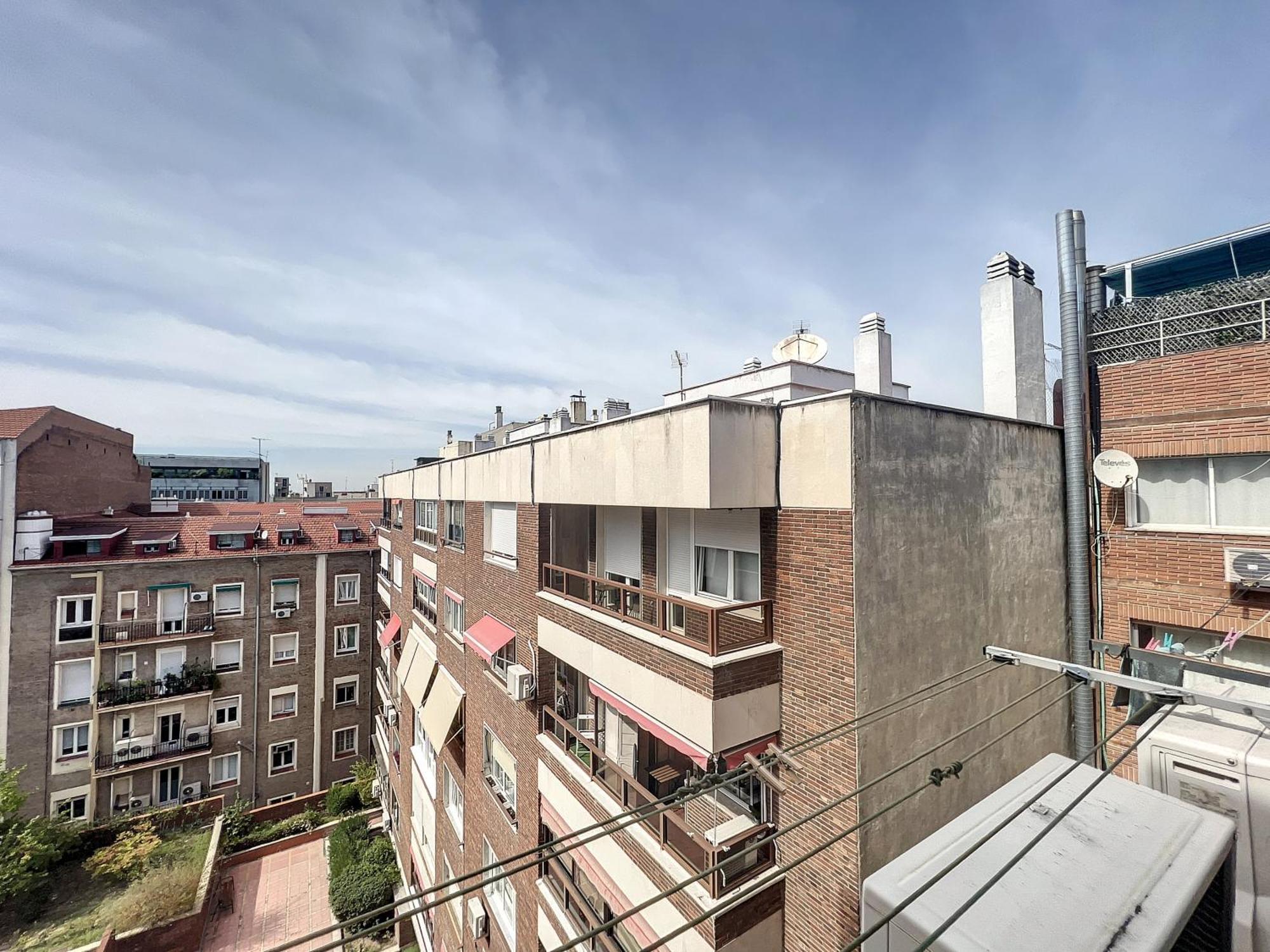 Urbantec Realty - Nunez De Balboa - Castellana Madrid Exterior photo